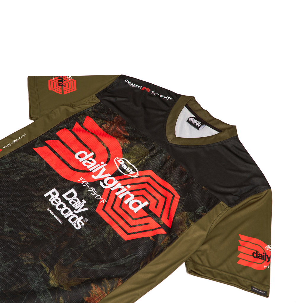 DAILY GRIND DAILY  RECORDS OVERSIZED JERSEY FATIGUE