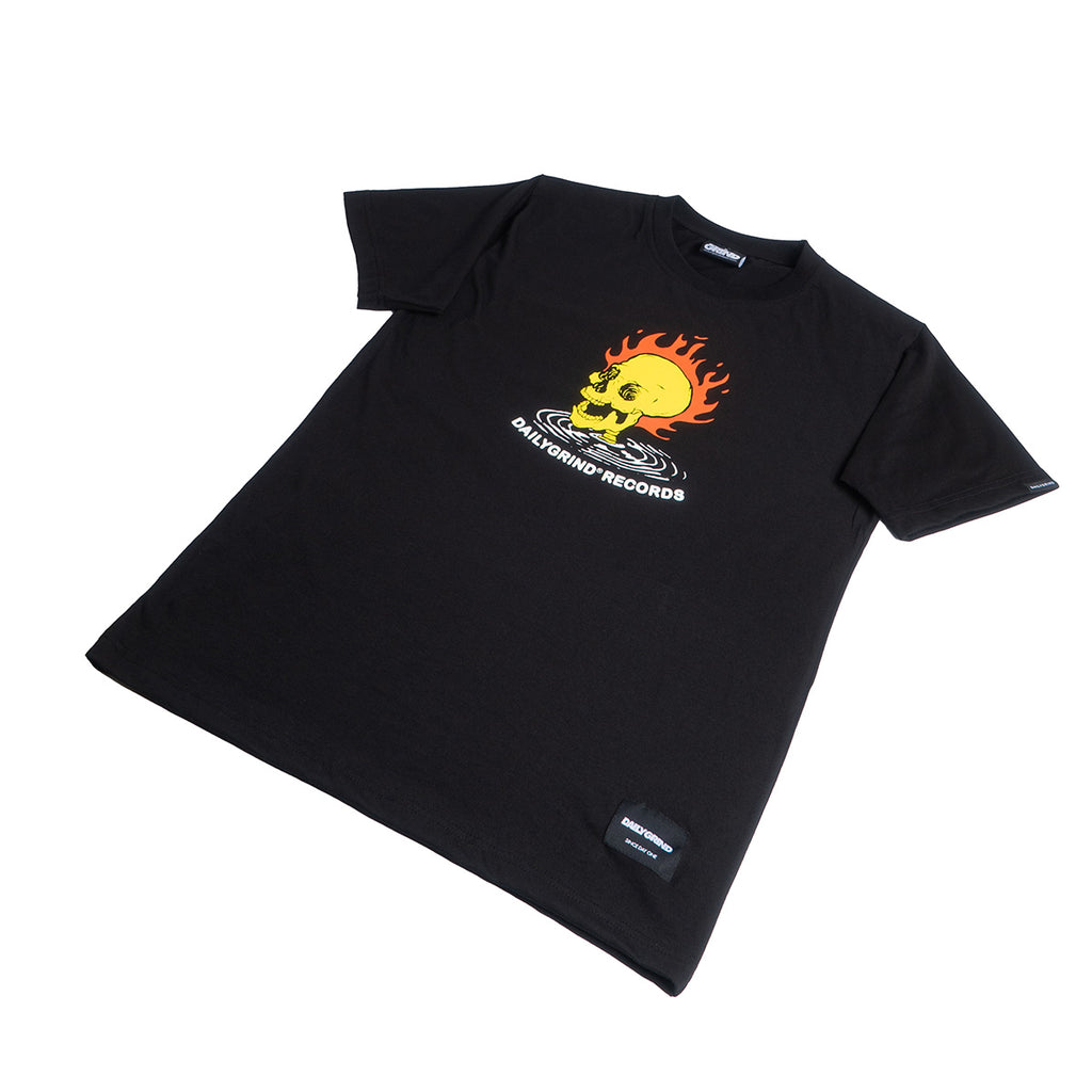 DAILY GRIND FLARING TSHIRT BLACK