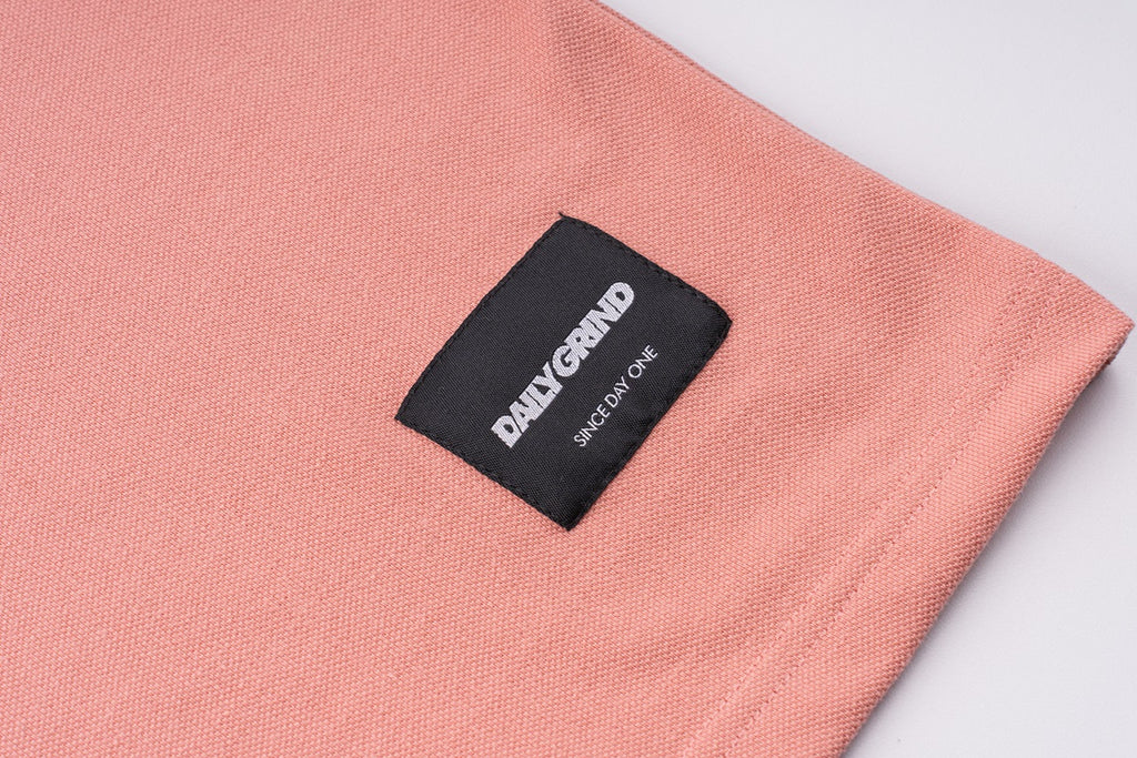 DAILY GRIND MAIN POLO SHIRT SALMON/BLACK