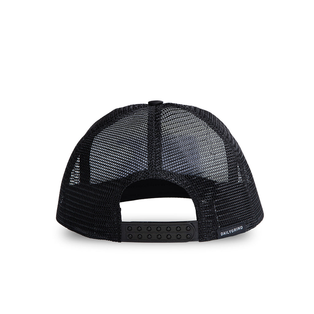 DAILY GRIND STEALTH TRUCKER CAP WHITE/BLACK