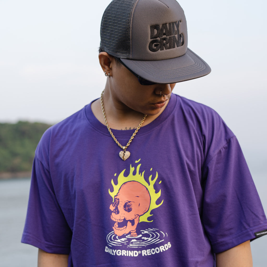 DAILY GRIND FLARING TSHIRT PURPLE