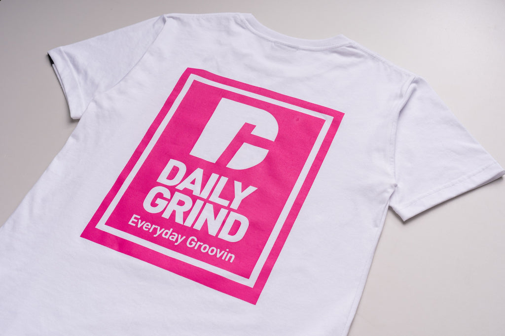 DAILY GRIND GROOVIN TSHIRT WHITE