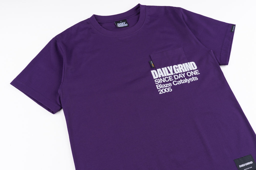 DAILY GRIND BLAZE POCKET TEE PURPLE