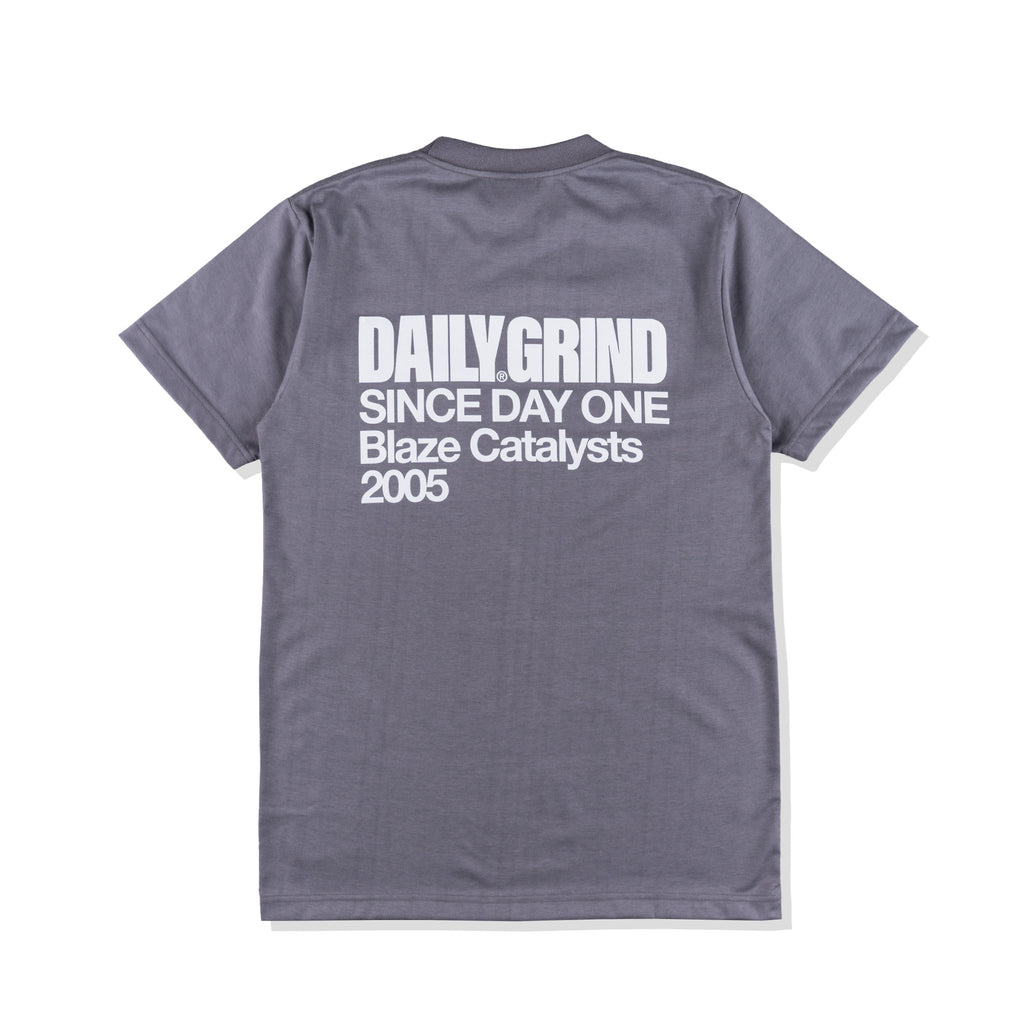 DAILY GRIND BLAZE POCKET TEE GRAY