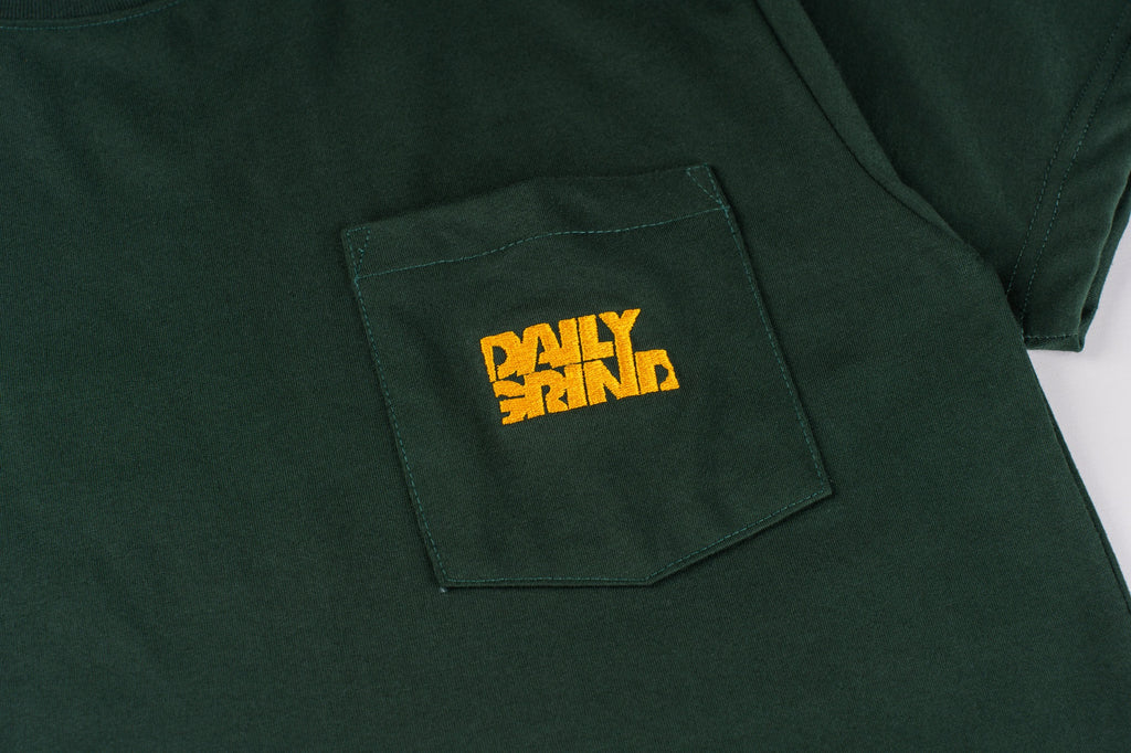 DAILY GRIND SHEAR POCKET TEE EMBRO MOSS GREEN