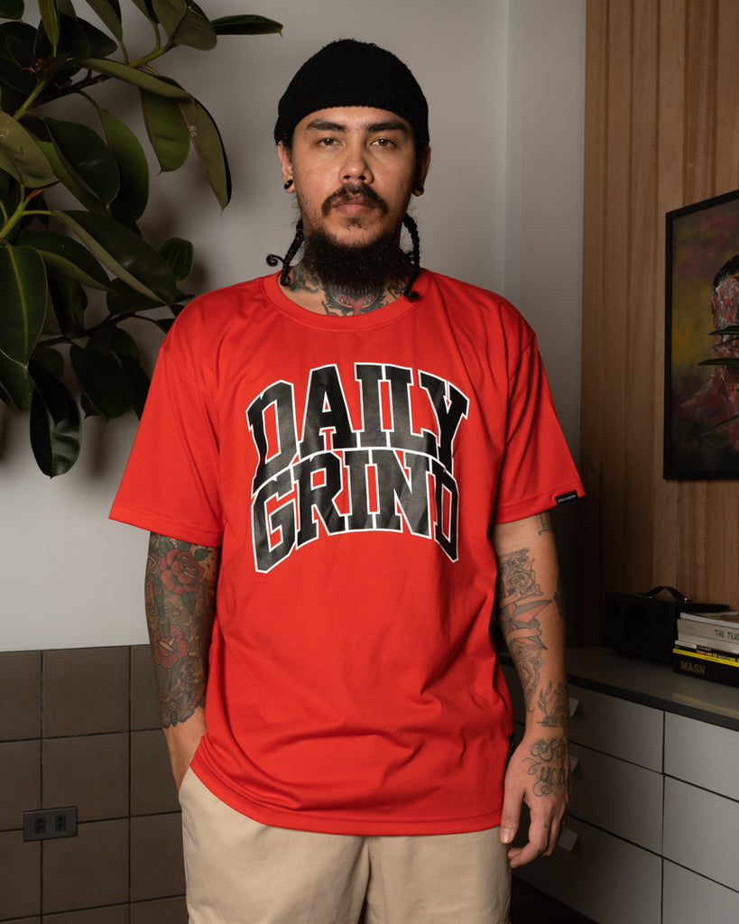 DAILY GRIND VARSITY TSHIRT RED