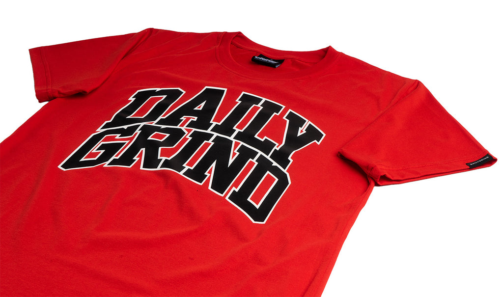 DAILY GRIND VARSITY TSHIRT RED