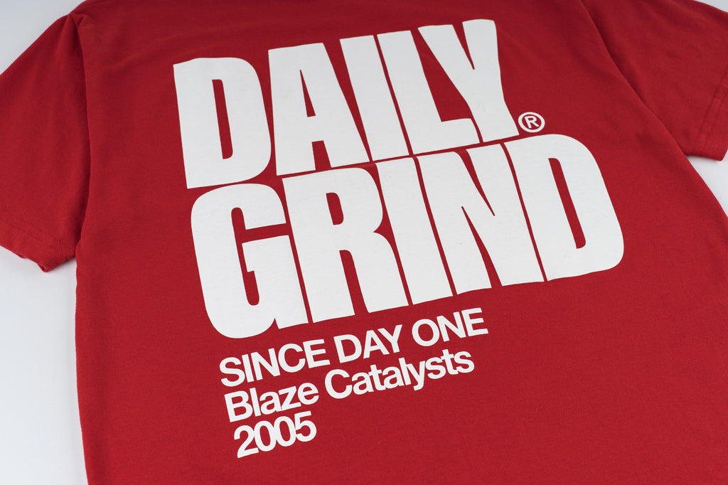 DAILY GRIND BLAZE TSHIRT RED