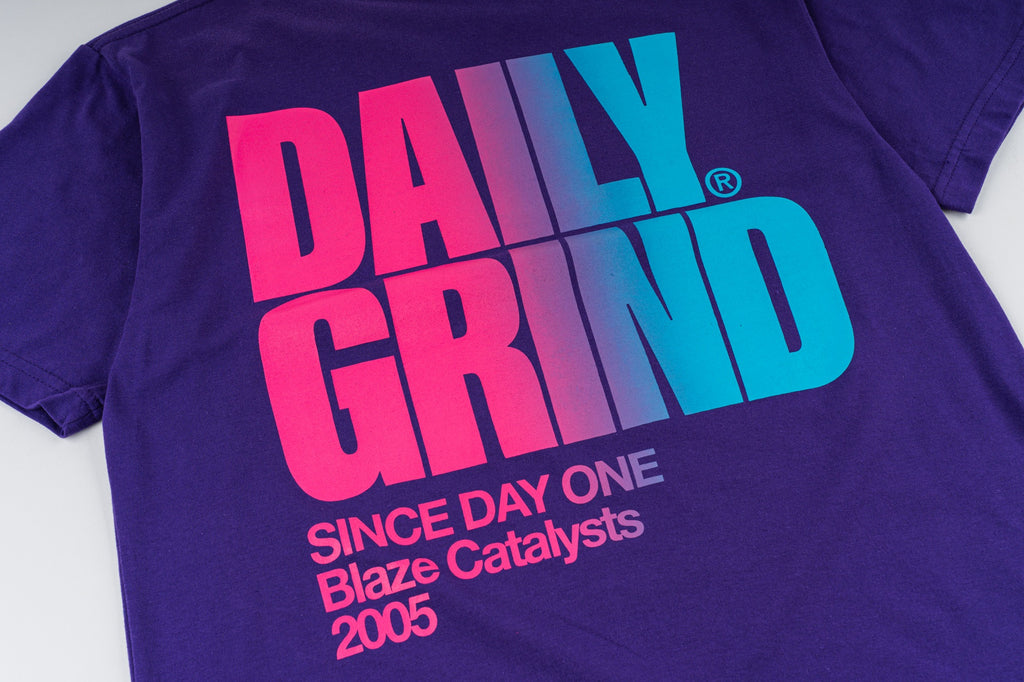 DAILY GRIND BLAZE GRADIENT TSHIRT PURPLE